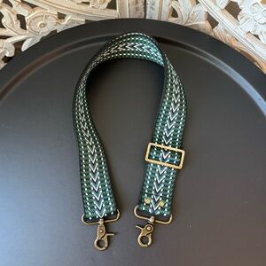 Parker Thatch Crossbody Strap- Greek Cay in green, black and white